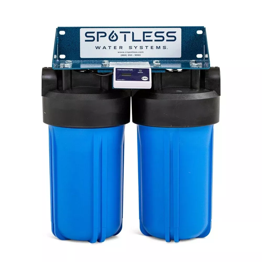 CR Spotless DIW-10 - Medium Output Deionized Water Wall Mounted System