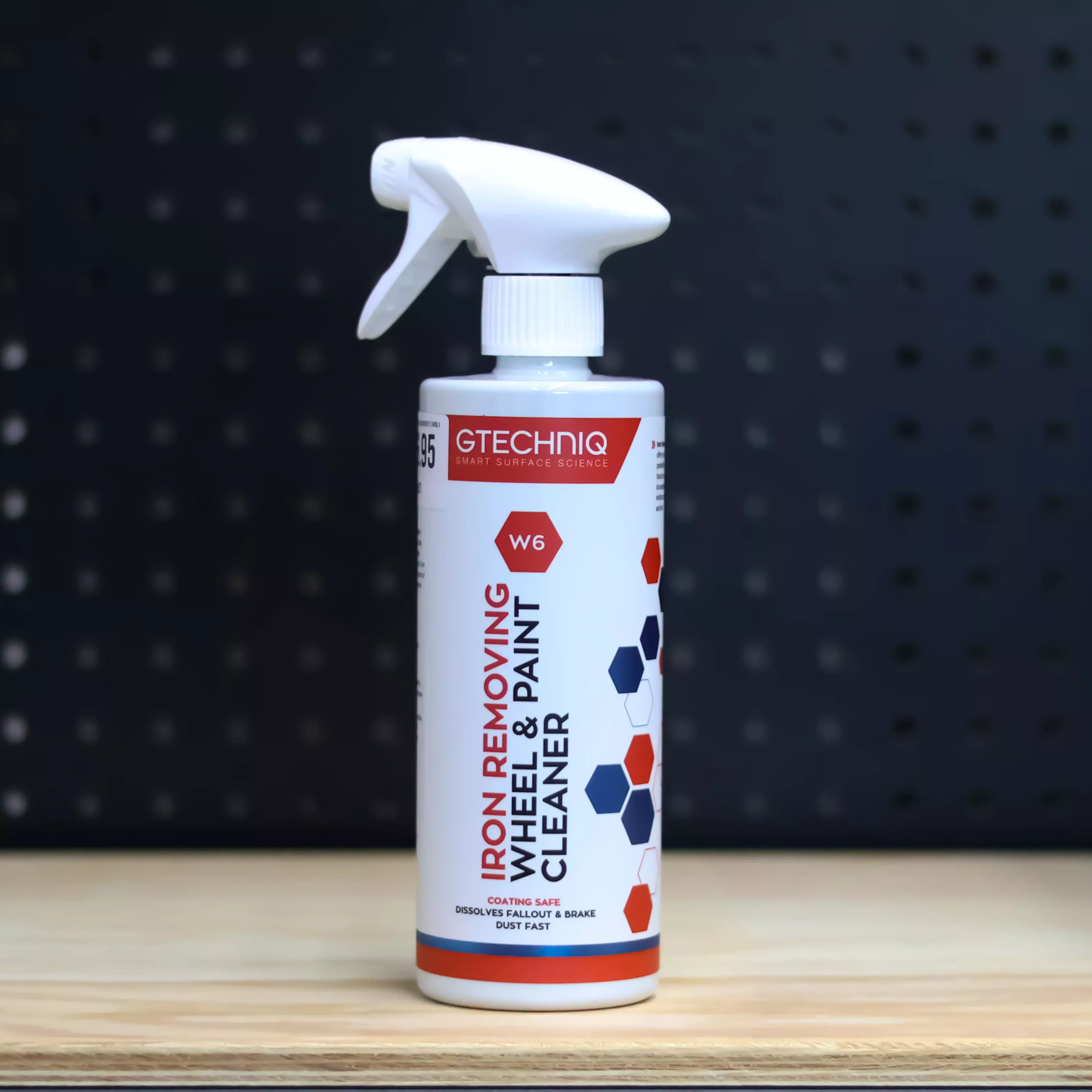 GTECHNIQ W6 IRON AND GENERAL FALLOUT REMOVER 500ml