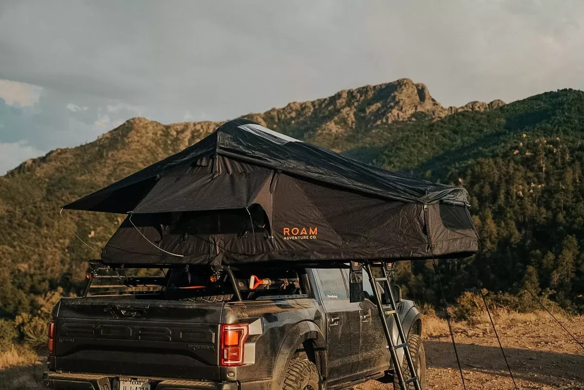 Roam Vagabond 2.0 Rooftop Tent