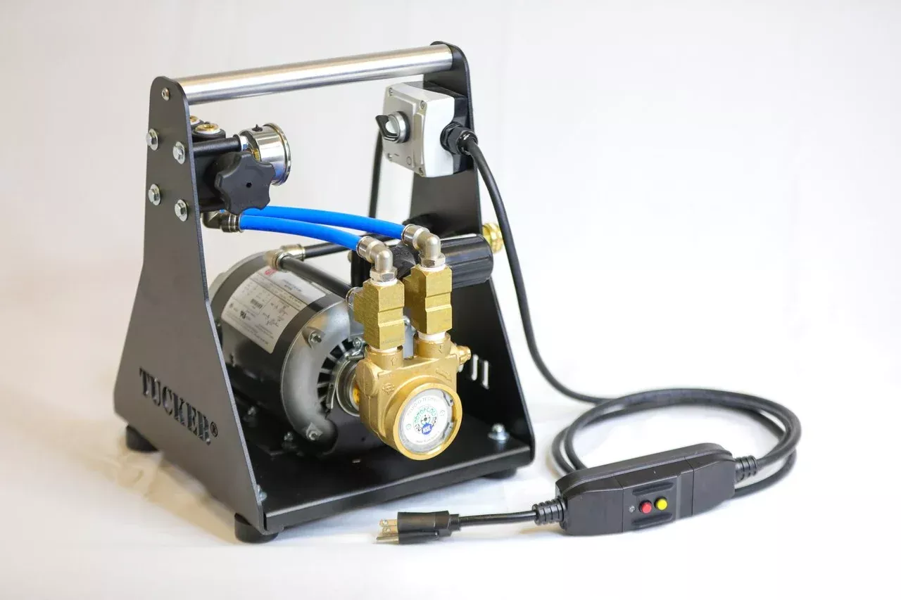 Tucker 110v Booster Pump System