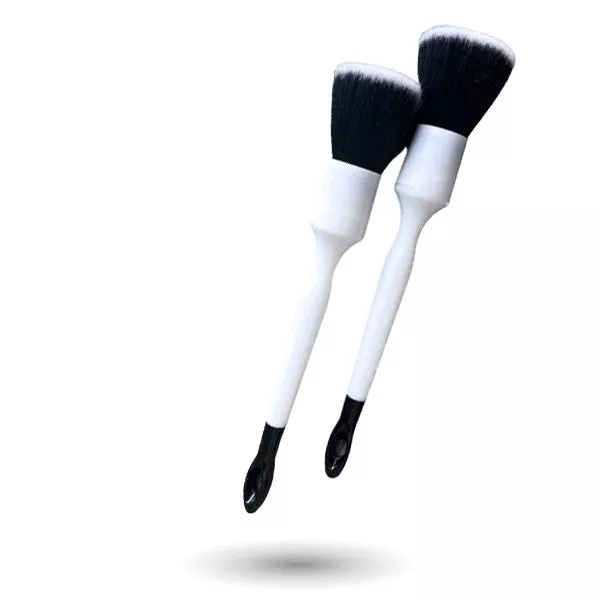 Ultra-Plush Detailing Brush Duo