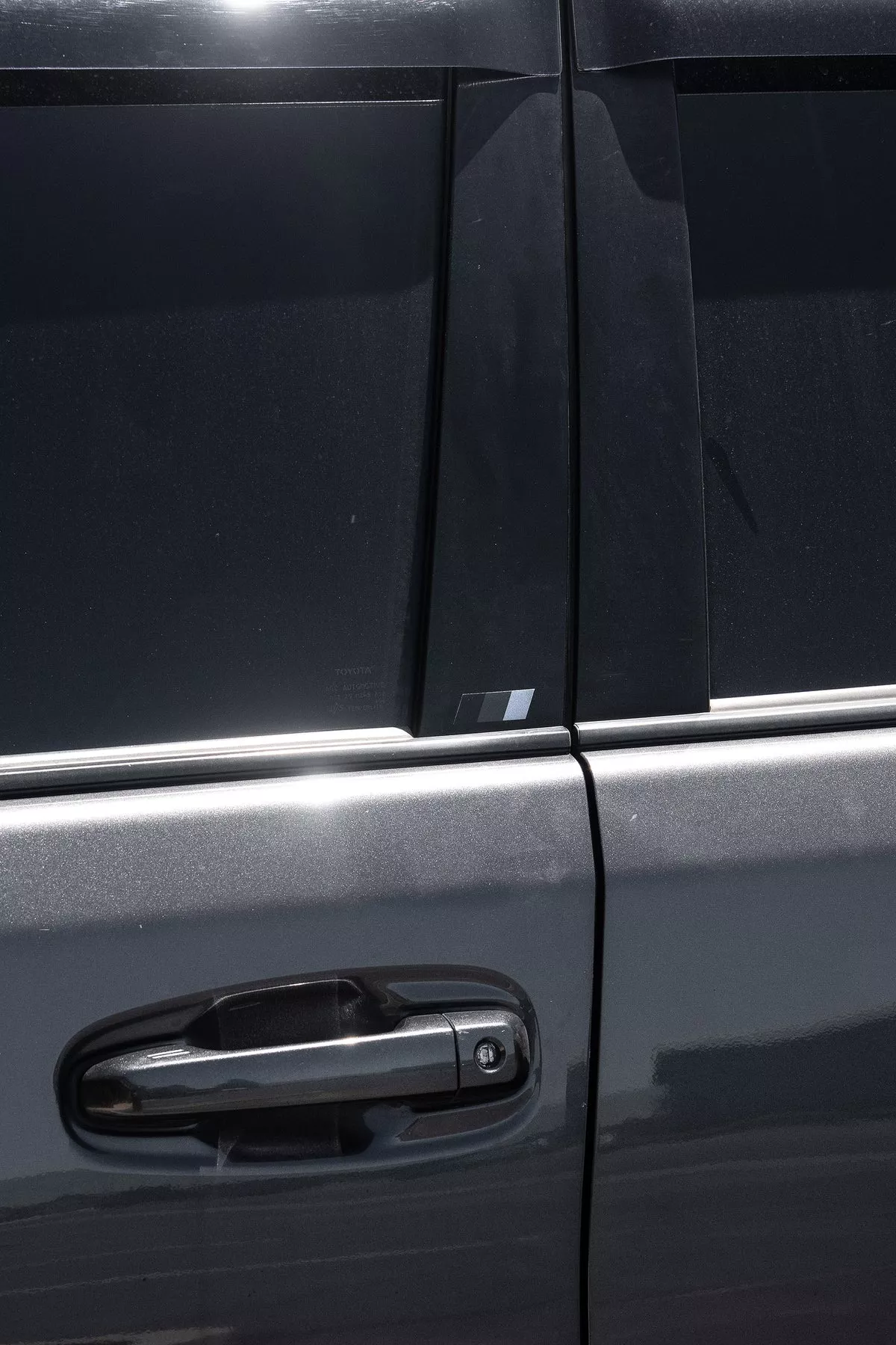 Vinyl Garage B Pillar Three Stripe Decal